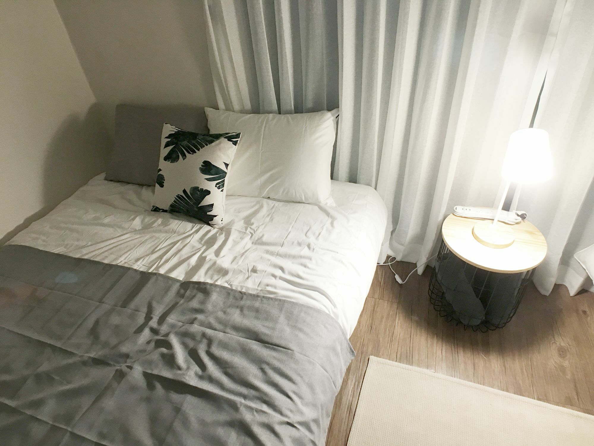 Sunny House Hongik Snt 1Mins Daire Seul Dış mekan fotoğraf
