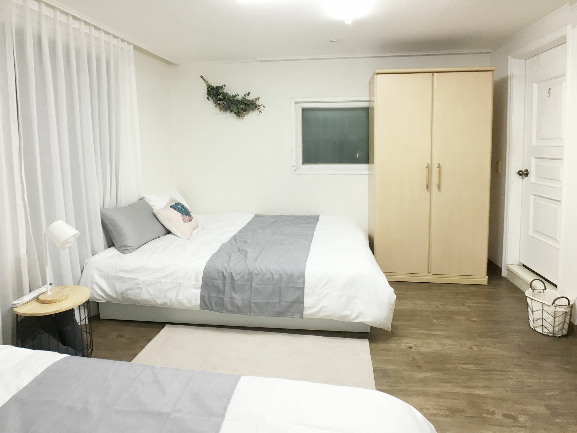 Sunny House Hongik Snt 1Mins Daire Seul Dış mekan fotoğraf